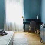 Apartmán Hortis, L'incontro Tra Il Legno E Il Mare *