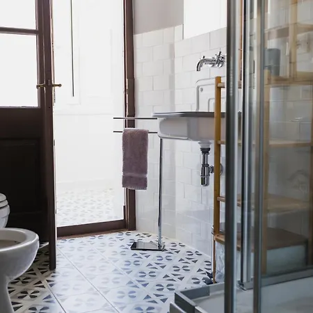 Dimora Hortis, Eleganza E Stile In Centro A טריאסטה