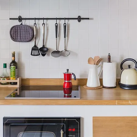 Dimora Hortis, Eleganza E Stile In Centro A דירה