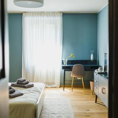 Appartement Hortis, L'incontro Tra Il Legno E Il Mare *