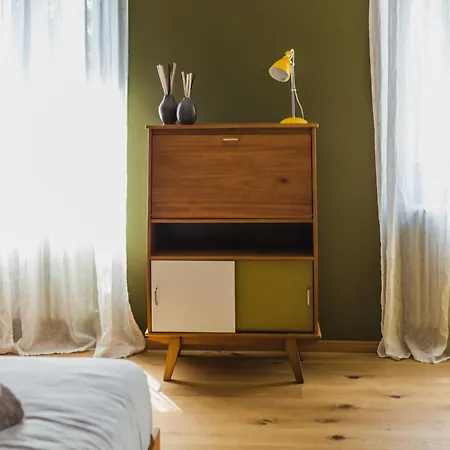 Appartement Hortis, L'incontro Tra Il Legno E Il Mare Trieste
