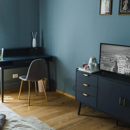 Apartament Dimora Hortis, Eleganza E Stile In Centro A