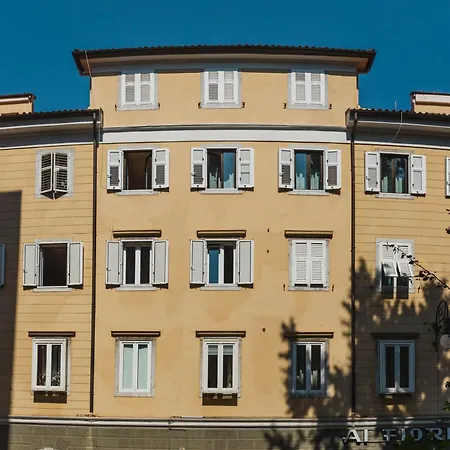 Apartmán Dimora Hortis, Eleganza E Stile In Centro A